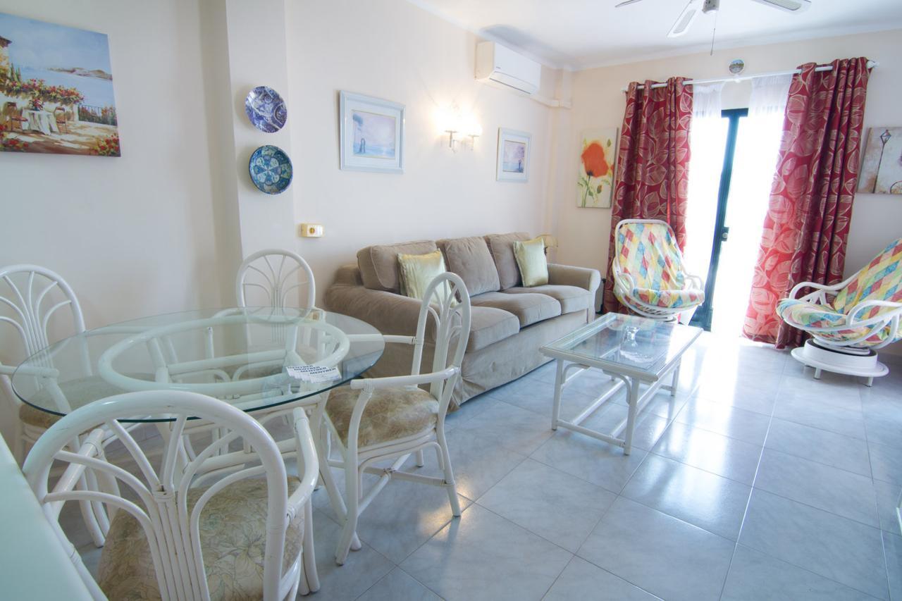 Capistrano Playa 512 Menyber Apartment Нерха Екстериор снимка