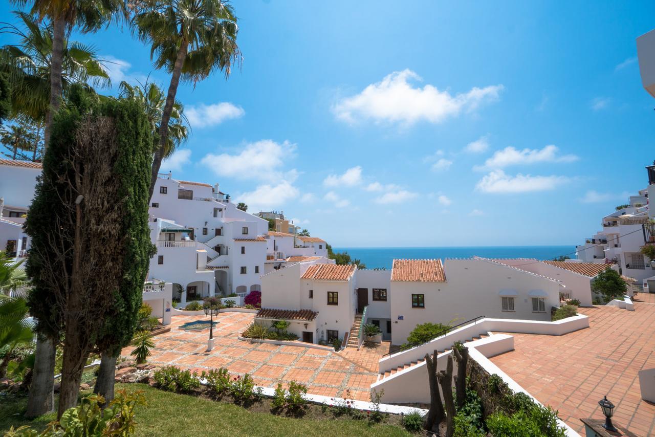 Capistrano Playa 512 Menyber Apartment Нерха Екстериор снимка