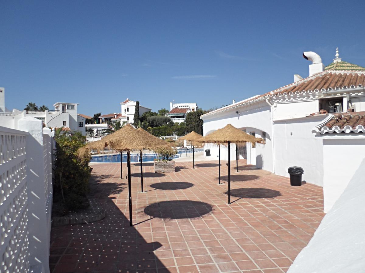 Capistrano Playa 512 Menyber Apartment Нерха Екстериор снимка